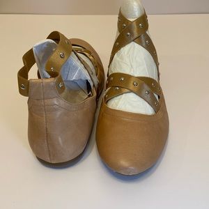 COPY - Jessica Simpson Ballet Inspired Flats | Women’s Size 12 | Buff